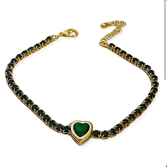 Emerald Green Gold Plated Zircon Heart Bracelet - Picture 3 of 4